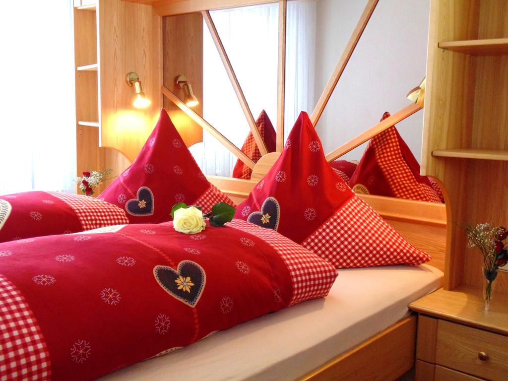 Ferienwohnung Uschi's Steinröschen Fischen im Allgäu Exterior foto